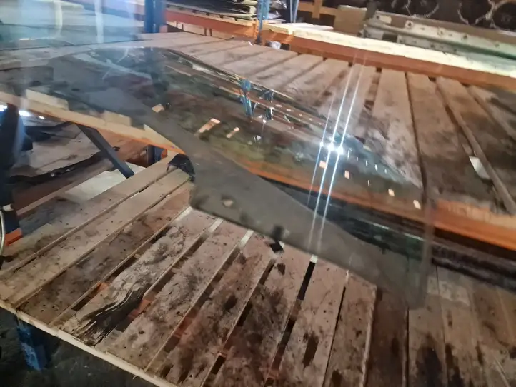 Skoda Superb B8 (3V) (2015 - 2023)   Основное стекло передних дверей (четырехдверного автомобиля)