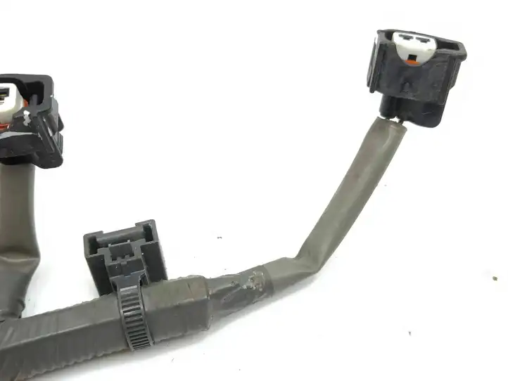Lexus IS III XE30 (2013 - 2016) 8212630060B1 Проводка топливных форсунок — фото 4
