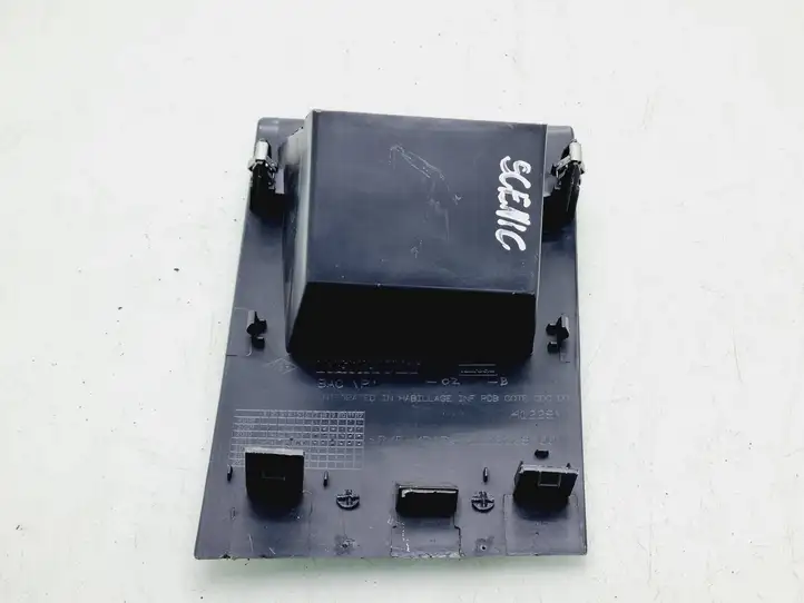 Renault Scenic III -  Grand scenic III (2009 - 2016)  1019229001 Другая деталь салона