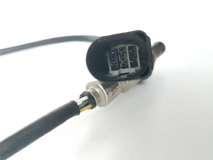 Audi A3/S3 8P (2008 - 2013) 03L906262A Лямбда-зонд — фото 4