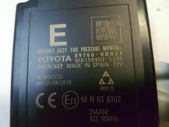 Toyota Yaris (2014 - 2019) 897600D031 Блок управления TPMS — фото 2