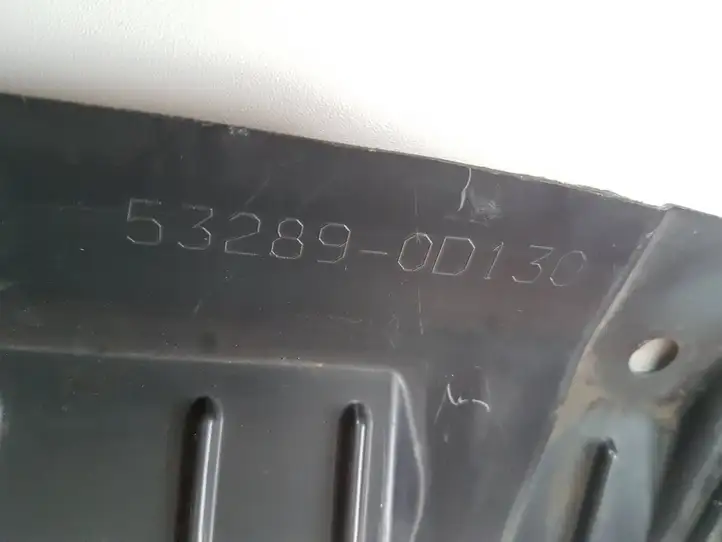 Toyota Yaris (2014 - 2019) 532890D130 Защита переднего бампера снизу — фото 2