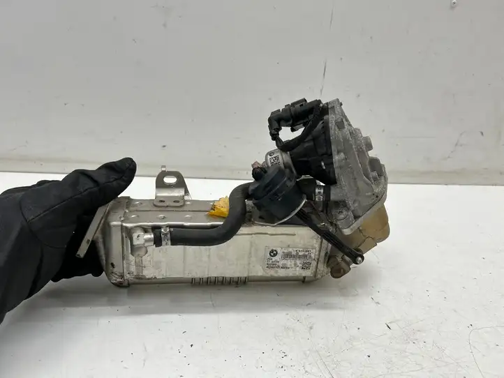 BMW X1 F48 F49 (2015 - 2022) 8515891 Охладитель клапана EGR — фото 2