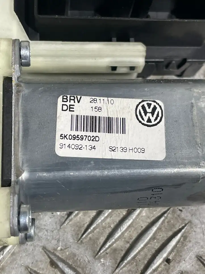Volkswagen Golf VI (2009 - 2013) 5K0959792 Стеклоподъемник передней двери — фото 3
