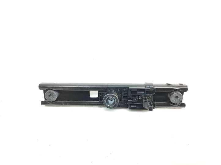 Renault Trafic III (X82) (2014 - )  878242668R Регулятор высоты ремня безопасности