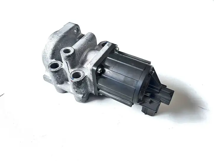 Mitsubishi L200 (2006 - 2014) 1582A038 Клапан EGR — фото 6