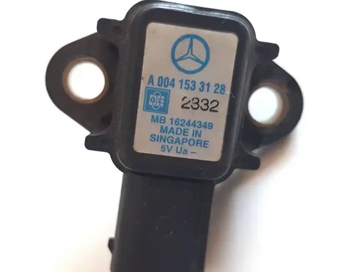 Mercedes-Benz S W221 (2005 - 2013) A0041533128 Датчик давления воздуха впуска — фото 2