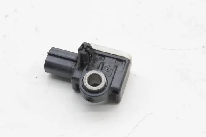 Ford Focus (2011 - 2015) 8V4T14B006AA Датчик удара SRS — фото 1