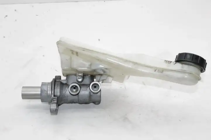 Ford Focus (2011 - 2015) BV612C246B Бачок тормозной жидкости — фото 5