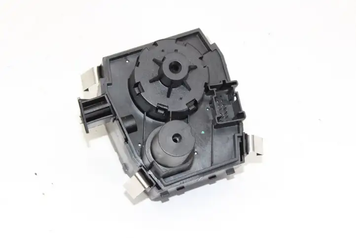 Mercedes-Benz R W251 (2005 - 2013) A2515452104 Включатель фонарей — фото 3