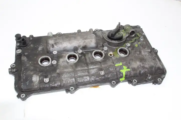 Toyota Prius (XW30) (2009 - 2015) Крышка головки блока цилиндров — фото 4