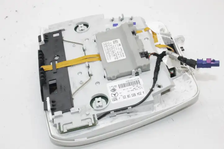 Mercedes-Benz C W204 (2007 - 2014) A0128206610 Передняя подсветка — фото 9