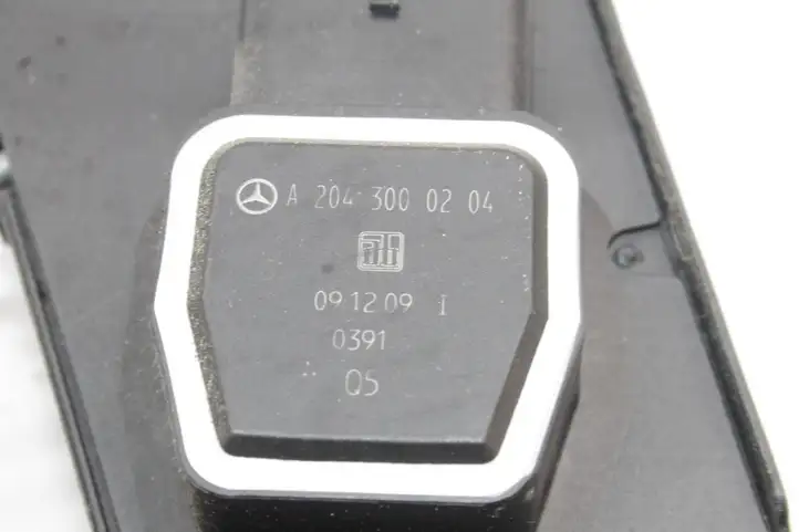 Mercedes-Benz C W204 (2007 - 2014) A2043000204 Педаль акселератора — фото 5