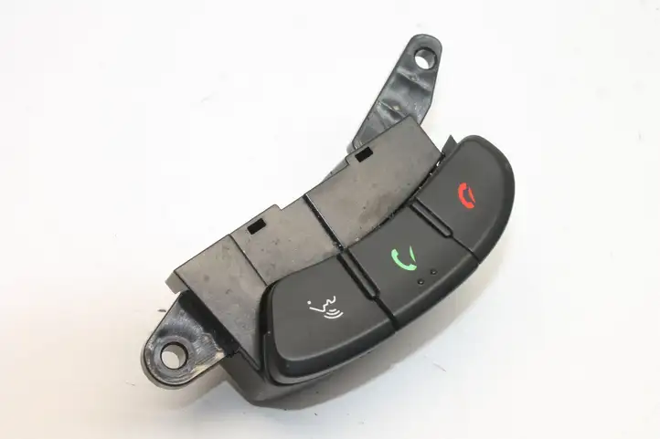 Kia Soul (2016 - 2019) 96700B2600 Кнопки на рулевом колесе — фото 1