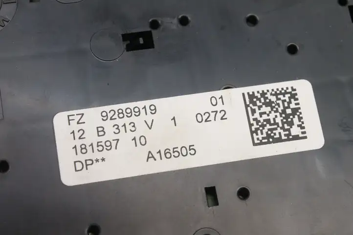 BMW 1 F20 F21 (2011 - 2019) 9289919 Передняя подсветка — фото 5