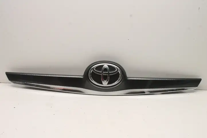 Toyota Verso (2012 - 2015) 768110F100 Подсветка номера — фото 1