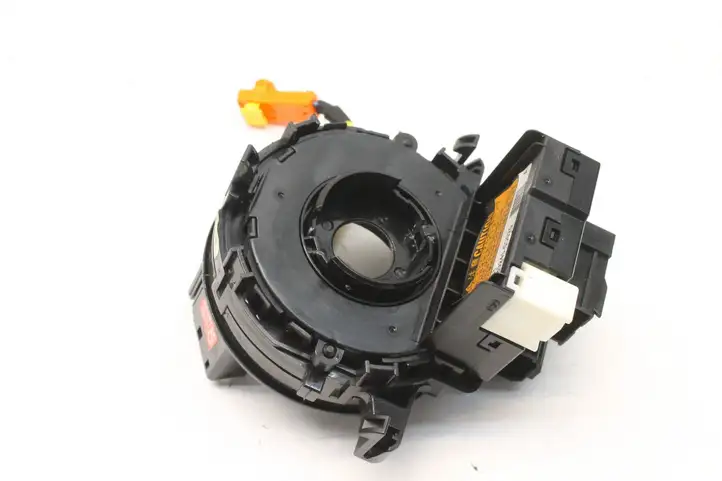 Toyota Yaris (2014 - 2019) 892450D020 Контактное кольцо SRS — фото 2