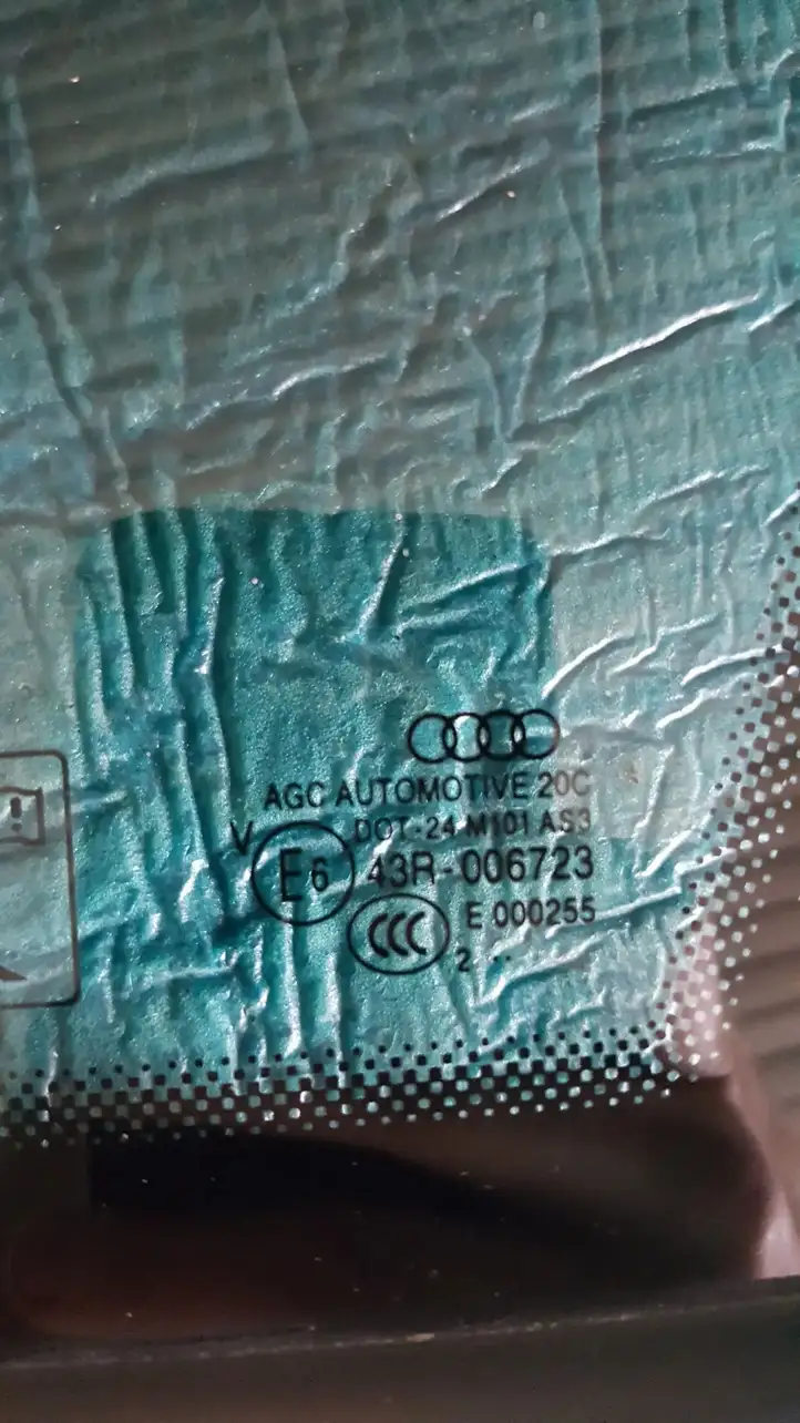 Audi Q5 SQ5 (2008 - 2012) 8R0845300E Форточка двери — фото 2