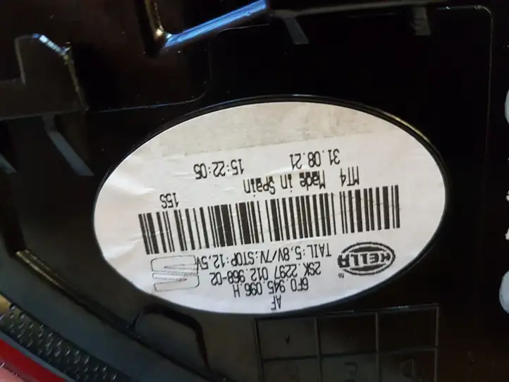 Seat Ibiza V (KJ) (2017 - ) 6F0945096H Задний фонарь в кузове — фото 7