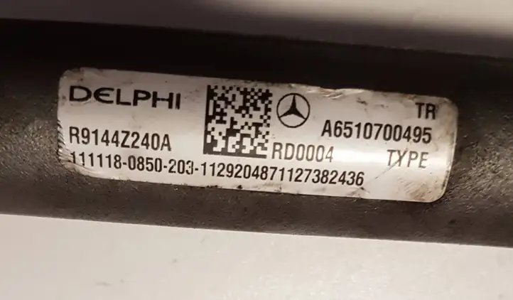 Mercedes-Benz C W204 (2007 - 2014) A6510700495 Магистральная топливная трубка — фото 6