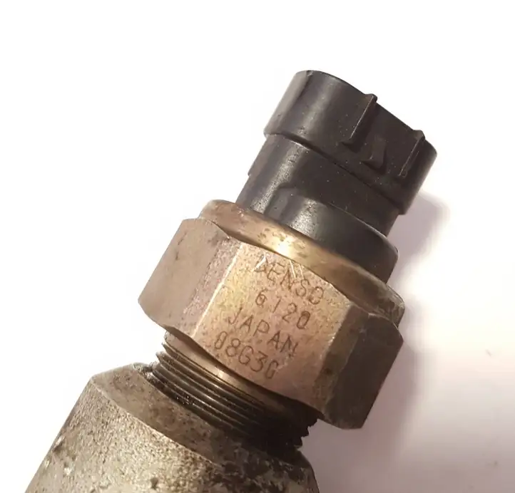 Toyota RAV 4 (XA30) (2006 - 2016) 08630 Магистральная топливная трубка — фото 6