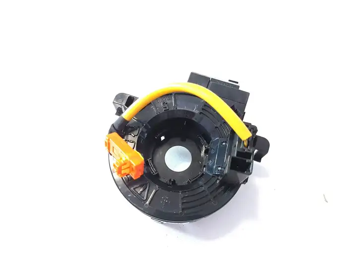 Toyota Hilux (AN10, AN20, AN30) (2008 - 2011) 843060K021 Контактное кольцо SRS — фото 2