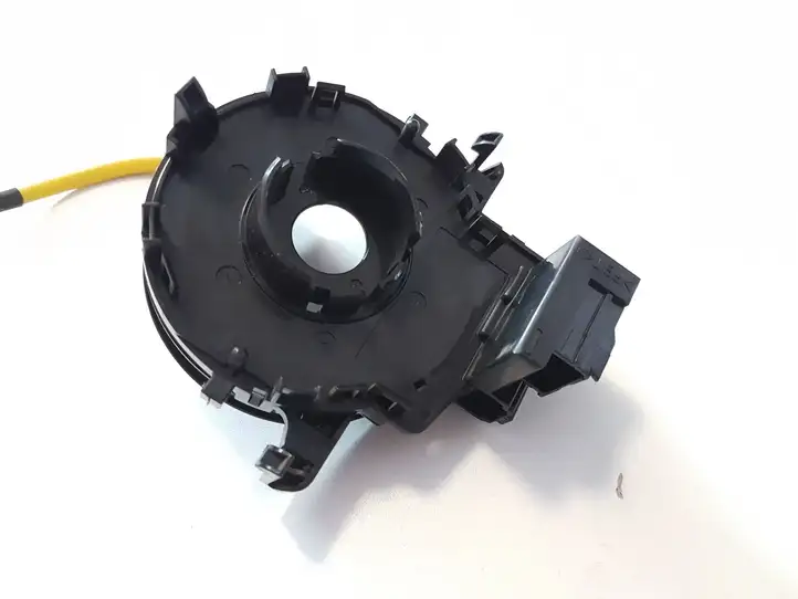 Toyota Hilux (AN10, AN20, AN30) (2008 - 2011) 843060K021 Контактное кольцо SRS — фото 6