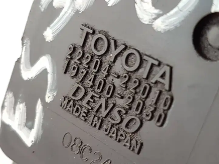 Lexus ES 300h (2012 - 2018) 2220422010 Датчик массового расхода воздуха — фото 2