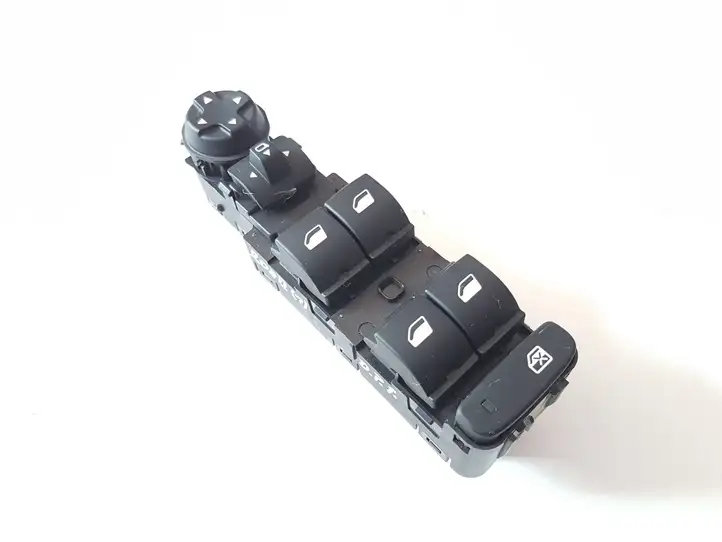 Peugeot 208 (2019 - ) 96788264ZD Блок кнопок стеклоподъемников — фото 1