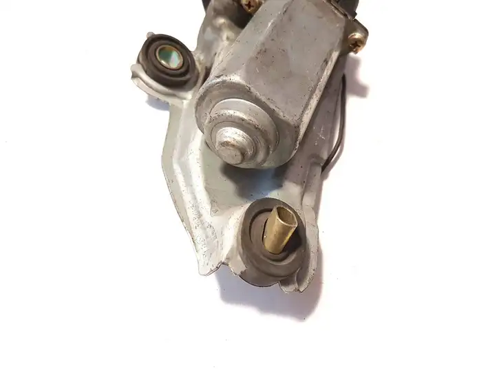 Toyota Corolla E120 E130 (2000 - 2004) 8513012850 Двигатель стеклоочистителя заднего стекла — фото 3