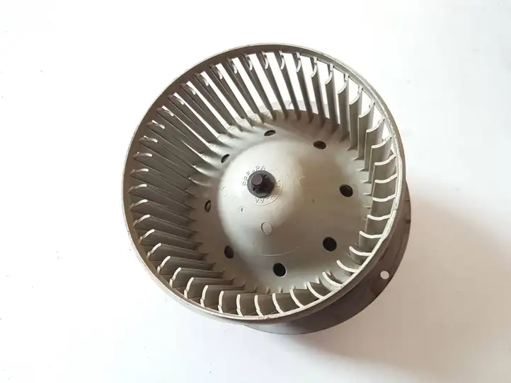 Mazda Tribute (2004 - 2007) 19D583AA Вентилятор печки — фото 5