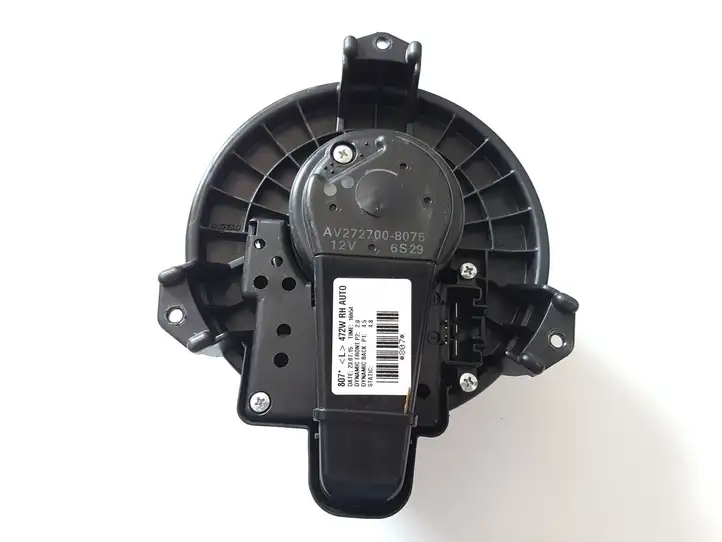 Toyota Auris E180 (2012 - 2018) AV2727008075 Вентилятор печки — фото 2