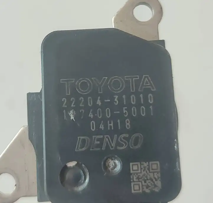 Toyota Camry (2001 - 2006) 2220431010 Датчик массового расхода воздуха — фото 3