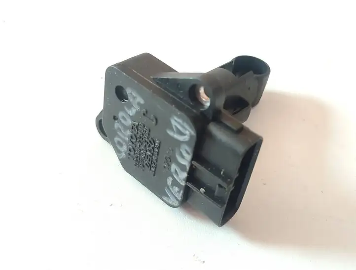Toyota Corolla Verso E121 (2001 - 2004) 2220422010 Датчик массового расхода воздуха — фото 4