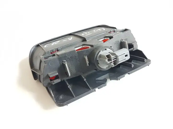 Honda CR-V (2009 - 2012) P6939 Дополнительный стоп фонарь — фото 3