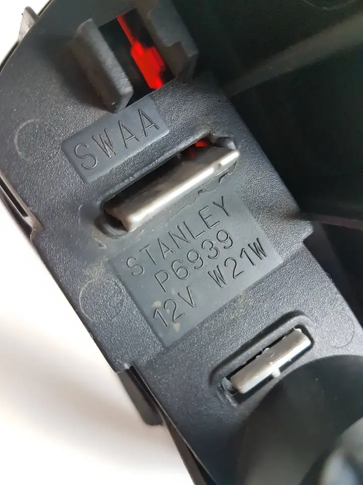 Honda CR-V (2009 - 2012) P6939 Дополнительный стоп фонарь — фото 6