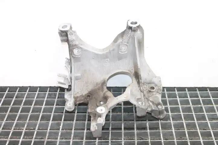 Audi A4 S4 B9 (2015 - 2019) 8W0399296E Кронштейн двигателя — фото 1