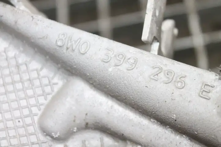 Audi A4 S4 B9 (2015 - 2019) 8W0399296E Кронштейн двигателя — фото 6