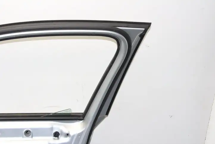 Skoda Superb B6 (3T) (2008 - 2015) Дверь — фото 8