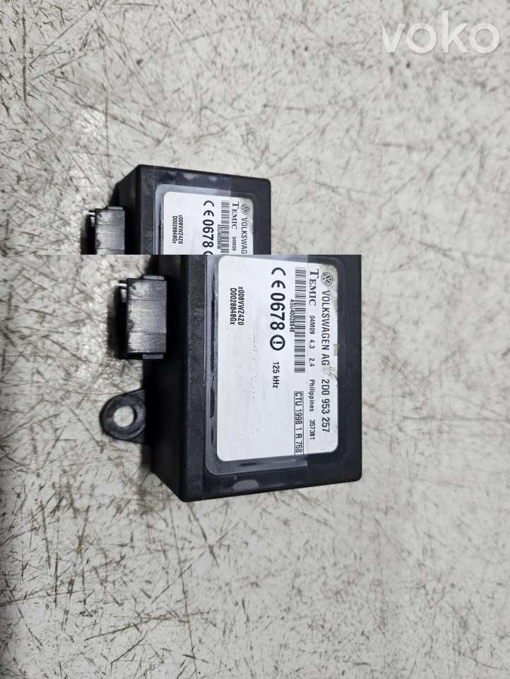 Volkswagen LT (1996 - 2007)  2D0953257 Блок управления иммобилайзера