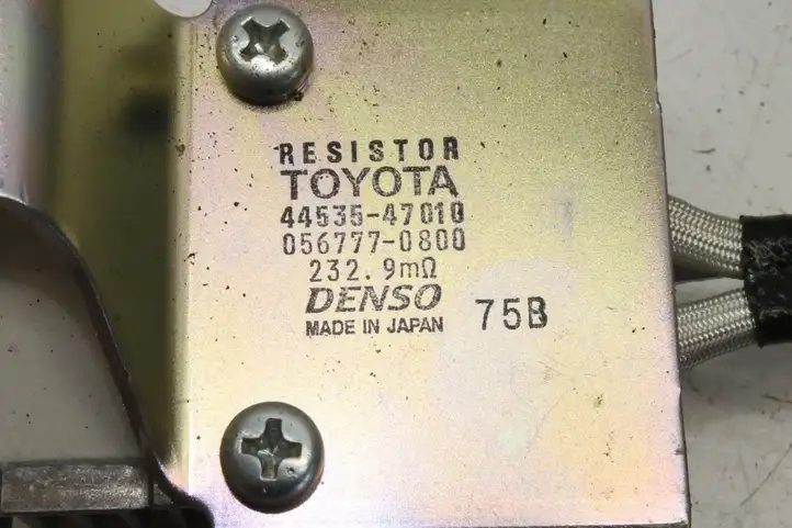 Toyota Prius (NHW20) (2003 - 2009) 4453547010 Резистор печки — фото 4