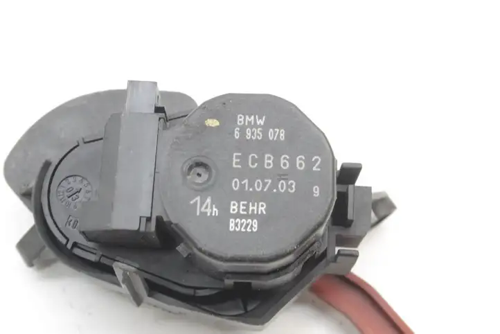 BMW 7 E65 E66 (2001 - 2008) 6935078 Двигатель задвижки потока воздуха — фото 5