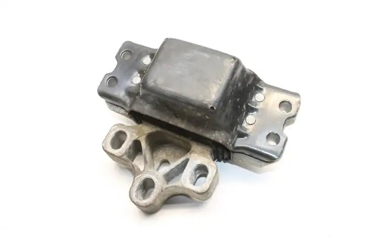 Audi A3/S3 8P (2008 - 2013) 1K0199555T Кронштейн двигателя — фото 4