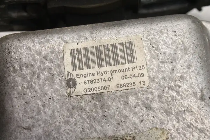 Mini One Cooper Coupe R56 (2004 - 2014) 678237401 Опора двигателя — фото 5