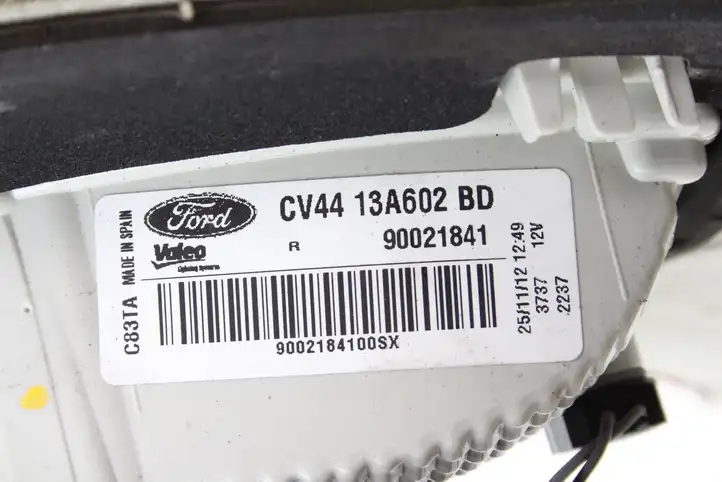 Ford Kuga II (2013 - 2019) CV4413A602BD Задний фонарь в крышке багажника — фото 6