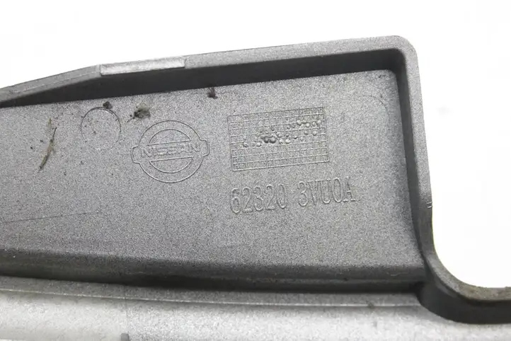 Nissan Note (E12) (2014 - 2018) 623203VU0A Вентиляционная решетка кузова — фото 10