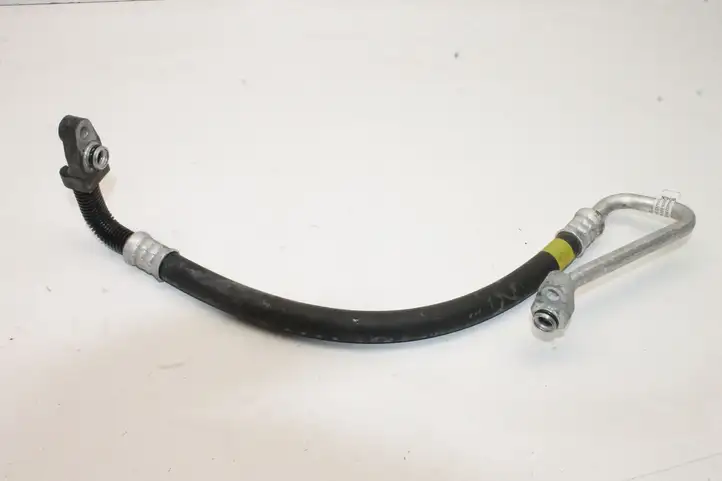 Toyota Auris 150 (2006 - 2012) 8870302710 Трубки и шланги кондиционера — фото 1