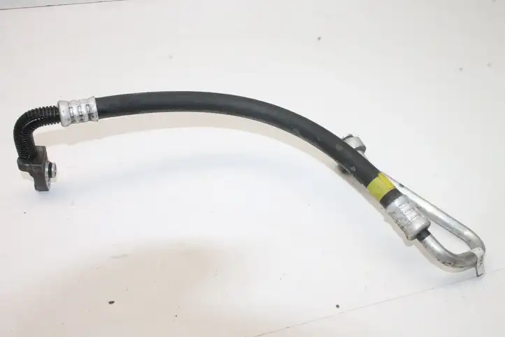 Toyota Auris 150 (2006 - 2012) 8870302710 Трубки и шланги кондиционера — фото 2