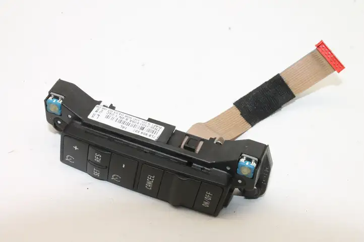 Volkswagen Touareg I (2002 - 2010) 7L6959537 Кнопки на рулевом колесе — фото 1