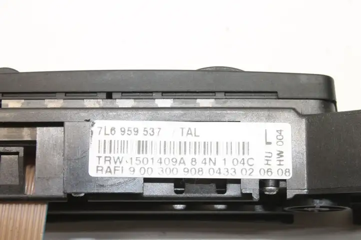 Volkswagen Touareg I (2002 - 2010) 7L6959537 Кнопки на рулевом колесе — фото 6